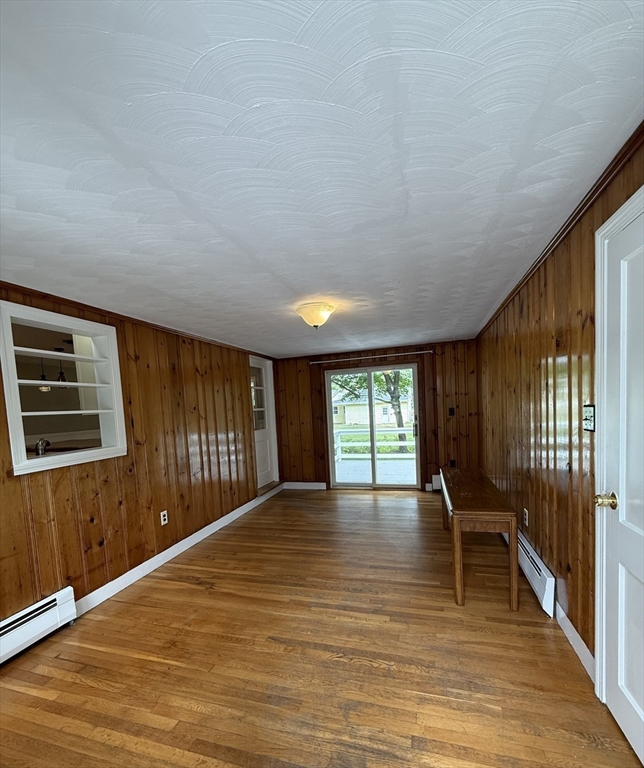 4 bed, 2 bath apartment for rent at 376 S Main St, Andover — photo 2 of 18