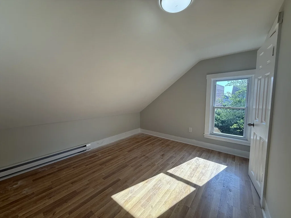 4 bed, 1 bath apartment for rent at 376 Summer St Unit 3, New Bedford — photo 12 of 12