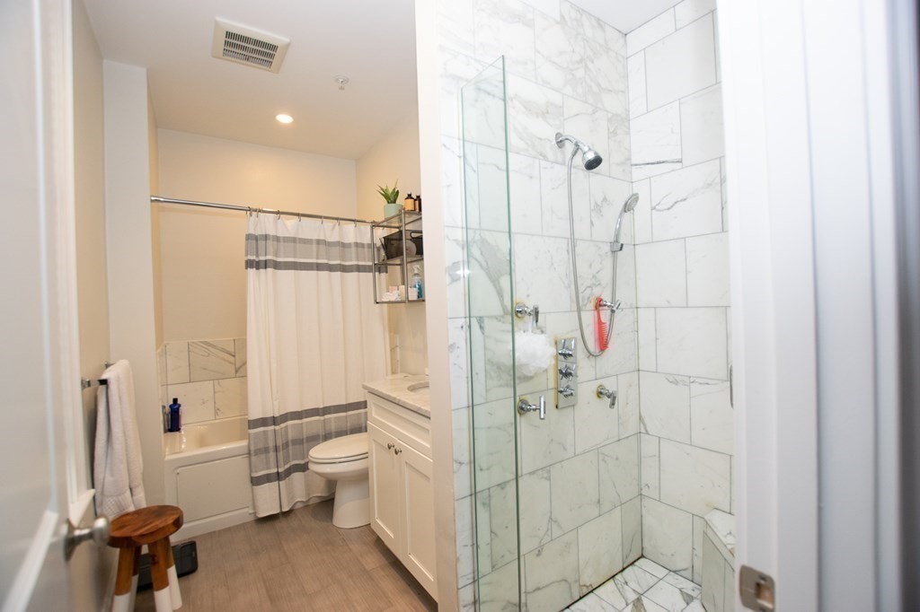 2 bed, 2 bath apartment for rent at 376 West Broadway Unit 3, South Boston — photo 12 of 20