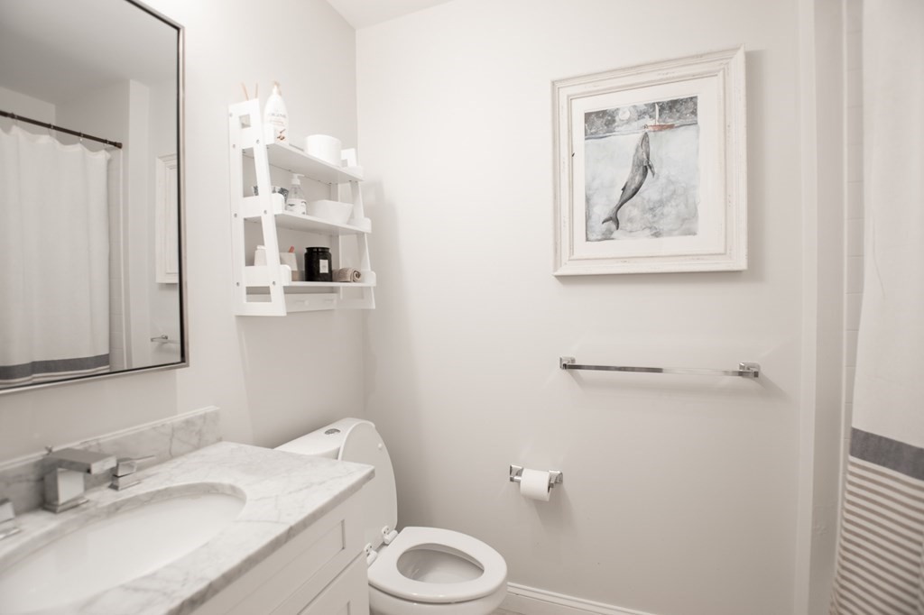 2 bed, 2 bath apartment for rent at 376 West Broadway Unit 3, South Boston — photo 16 of 20