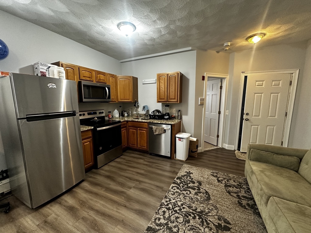1 bed, 1 bath apartment for rent at 377 Broadway Unit 3, Revere — photo 2 of 5