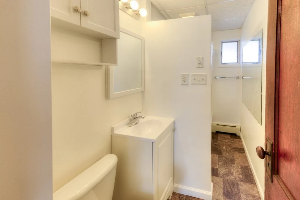 3 bed, 1 bath apartment for rent at 377 Chandler St Unit 1, Worcester — photo 16 of 27