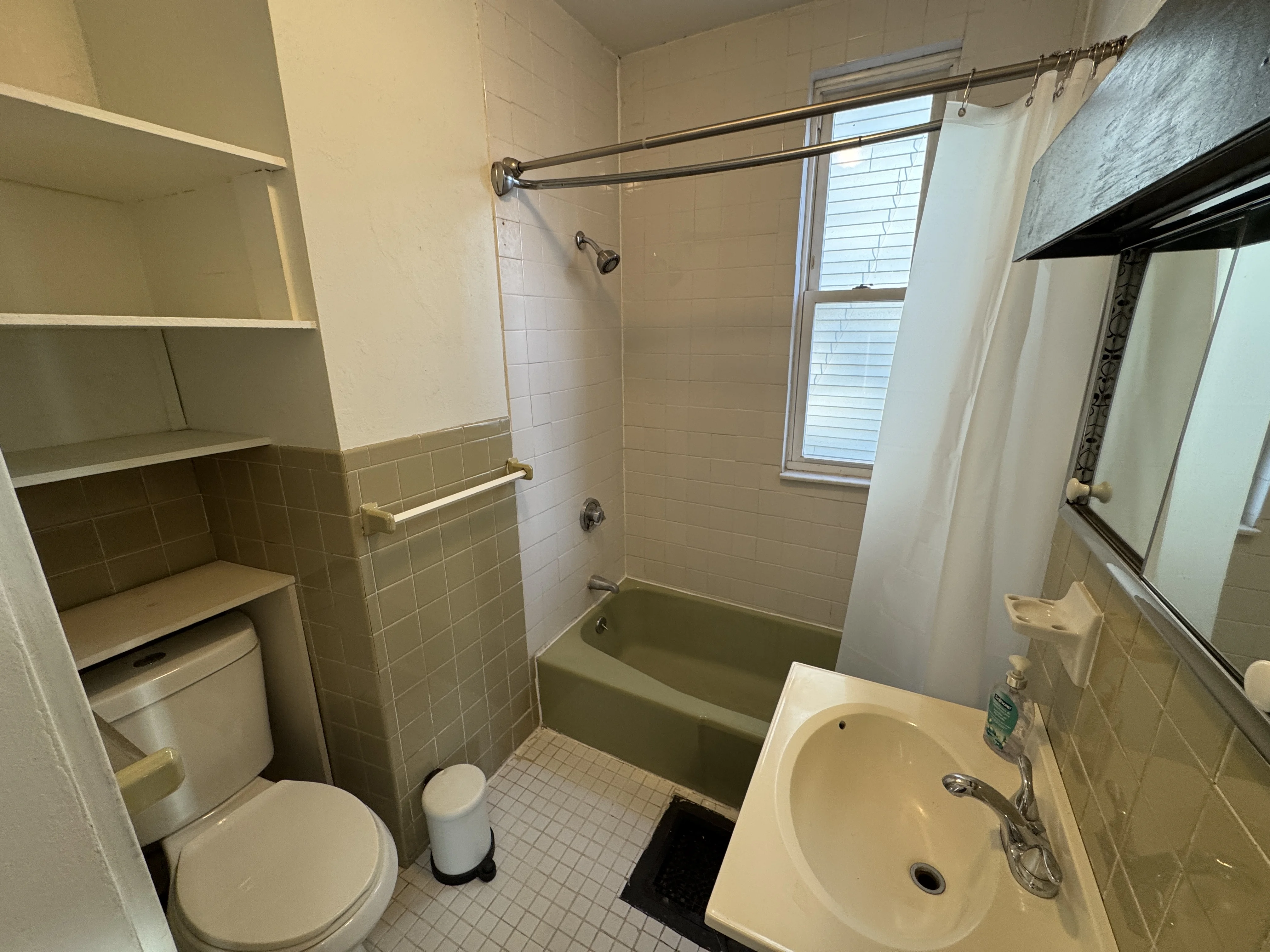 2 bed, 1 bath apartment for rent at 377 Highland Ave Unit 1, Powder House Square — photo 11 of 15