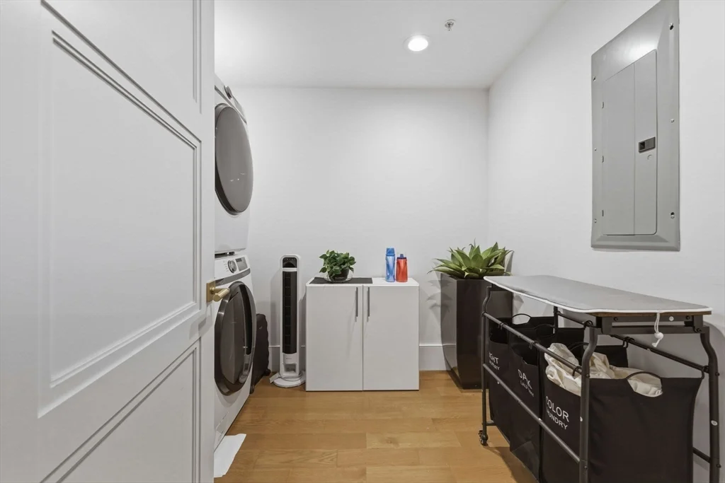 3 bed, 2 bath apartment for rent at 377 W 1st St Unit 5, South Boston — photo 21 of 26