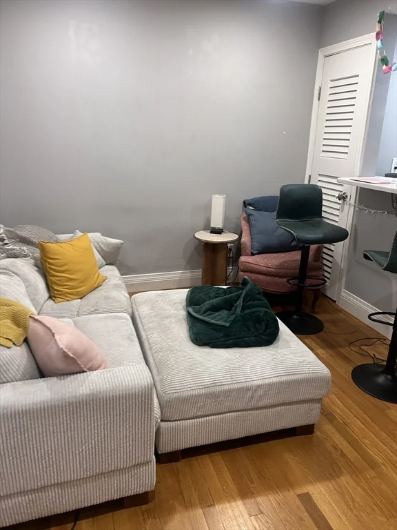 3 bed, 1 bath apartment for rent at 377 West Broadway Unit 21, South Boston — photo 6 of 10