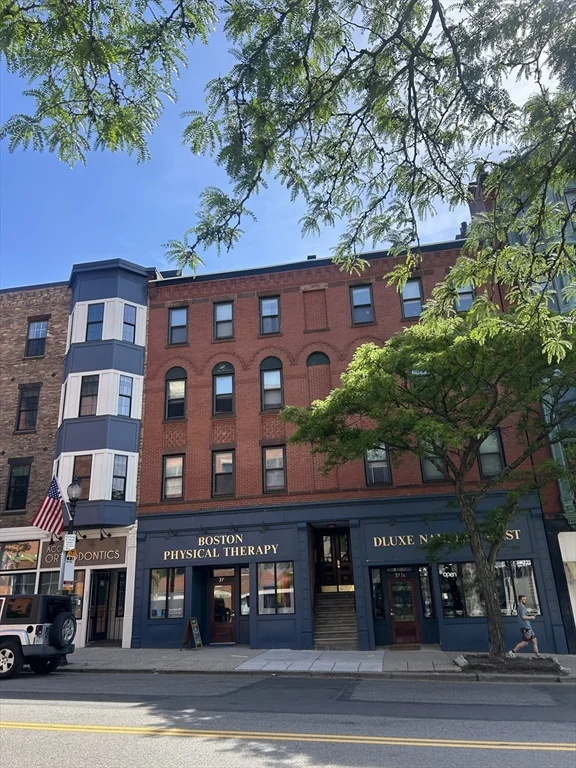 2 bed, 1 bath apartment for rent at 377 West Broadway Unit 23, South Boston — photo 11 of 11