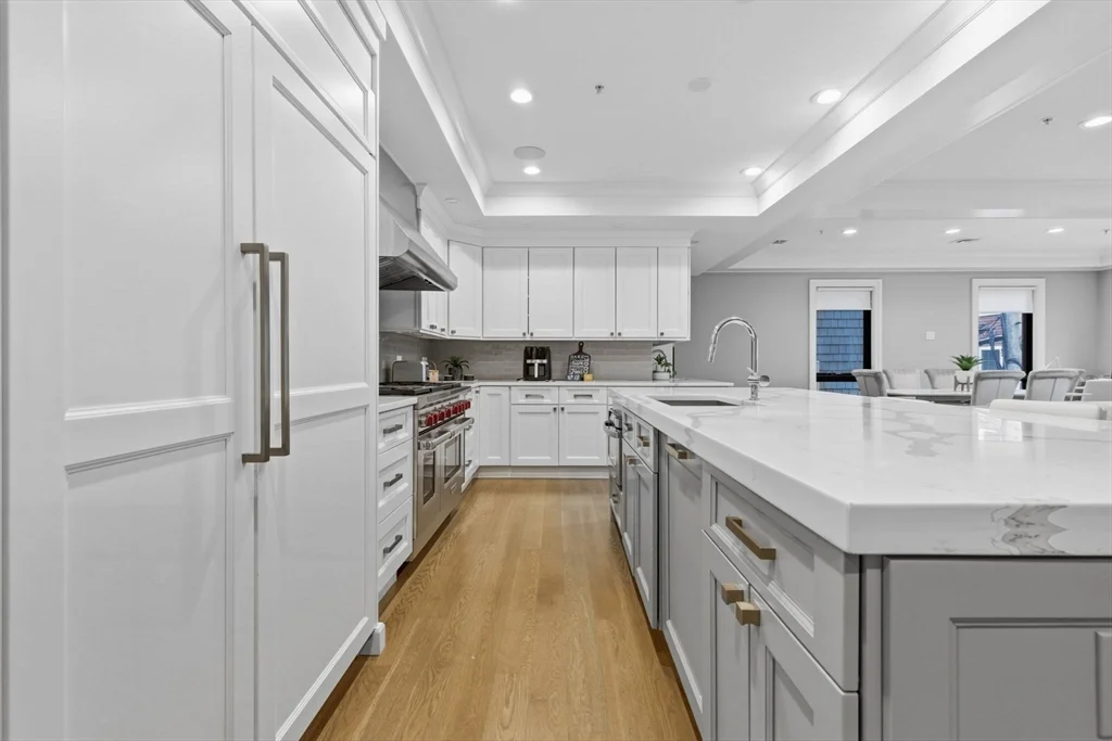 3 bed, 2 bath apartment for rent at 377 West First St Unit 5, South Boston — photo 2 of 27