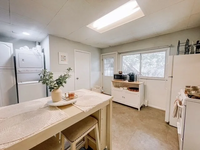 2 bed, 1 bath apartment for rent at 378 East 8th St Unit 1, South Boston — photo 6 of 14
