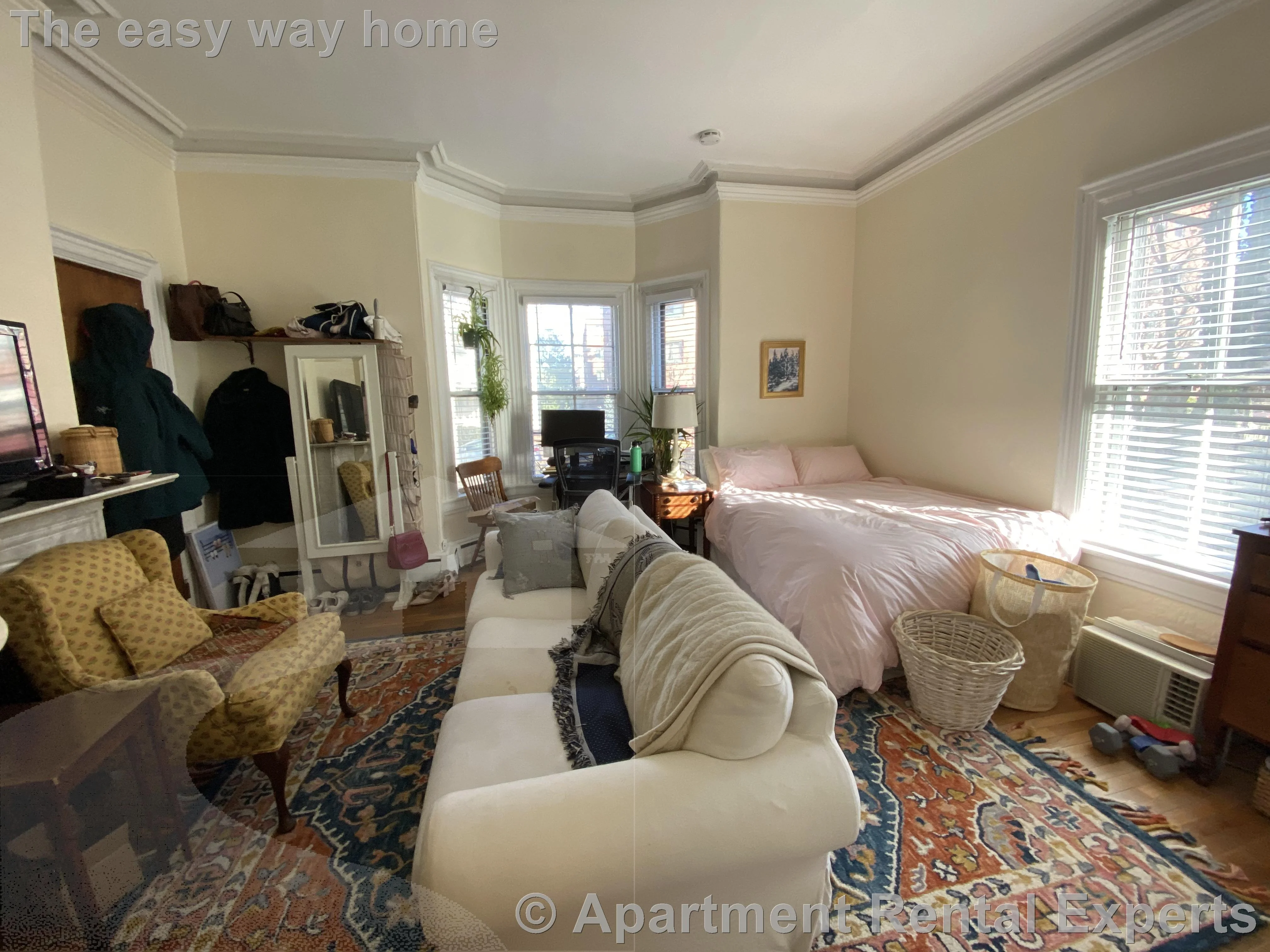 Studio bed, 1 bath apartment for rent at 378 Harvard St Unit 1, Harvard Square — photo 2 of 11