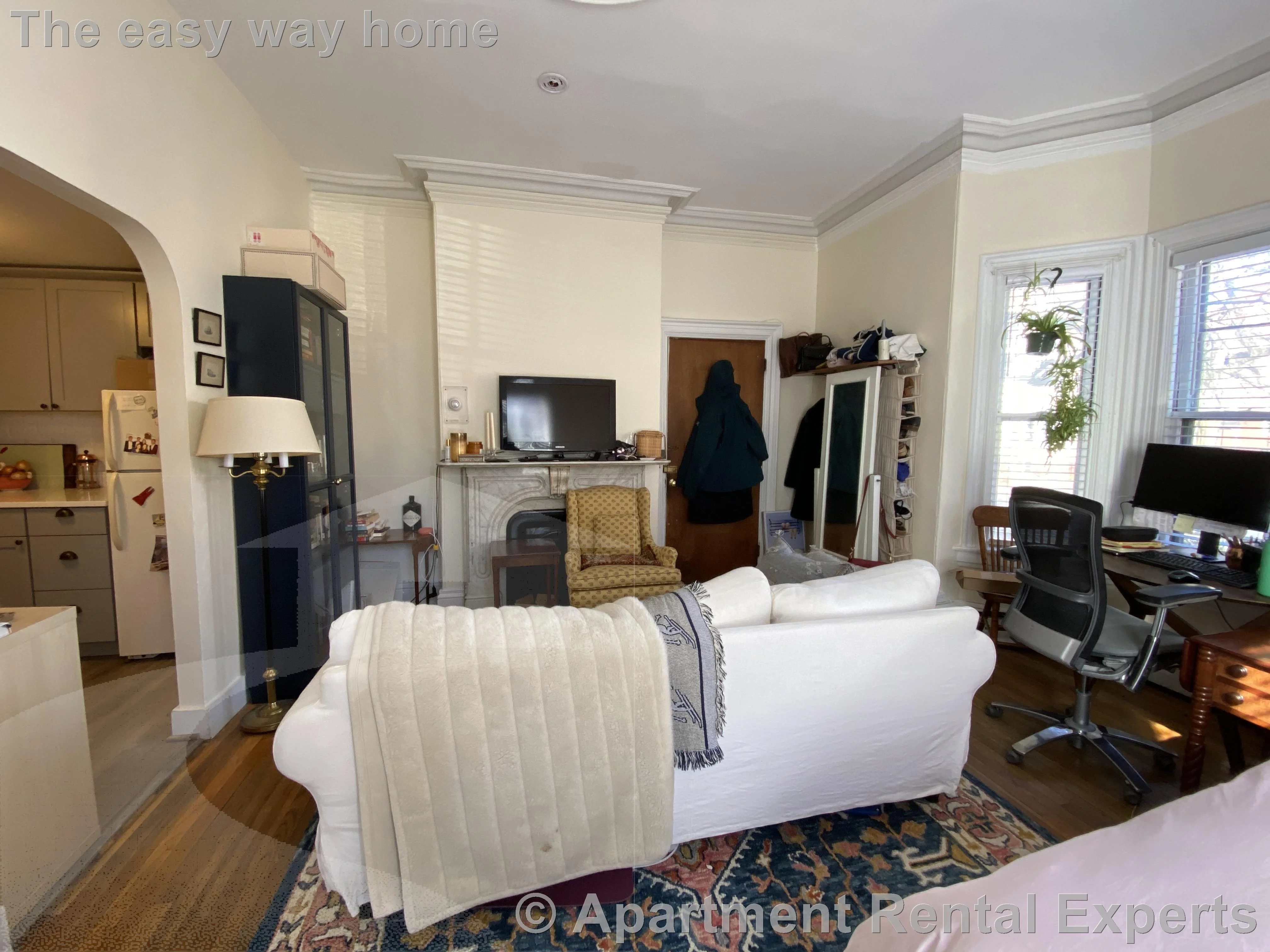 Studio bed, 1 bath apartment for rent at 378 Harvard St Unit 1, Harvard Square — photo 4 of 11