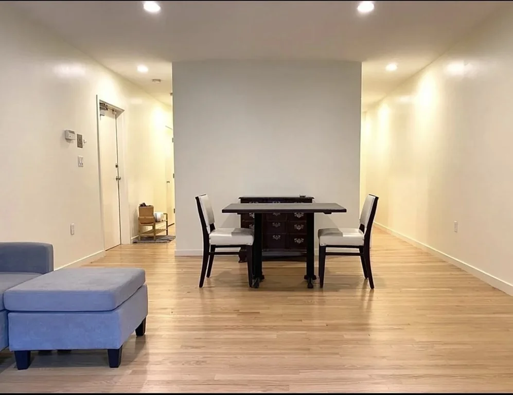 1 bed, 1 bath apartment for rent at 378 Marlborough Unit 1, Back Bay — photo 2 of 12