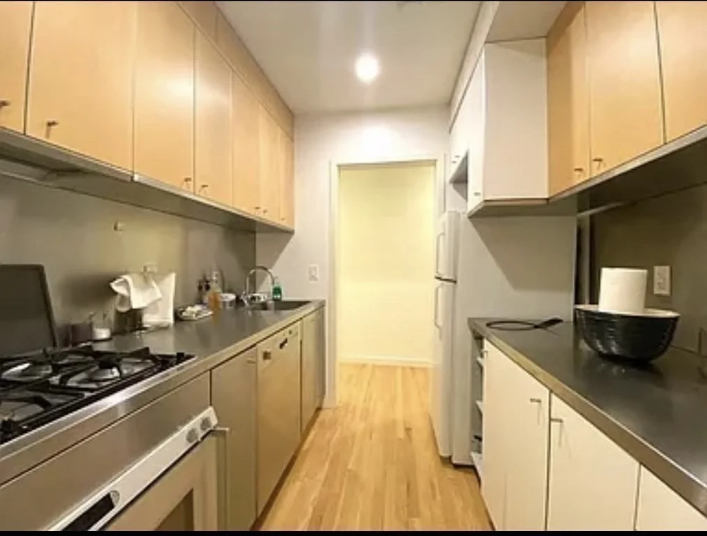 1 bed, 1 bath apartment for rent at 378 Marlborough Unit 1, Back Bay — photo 3 of 12