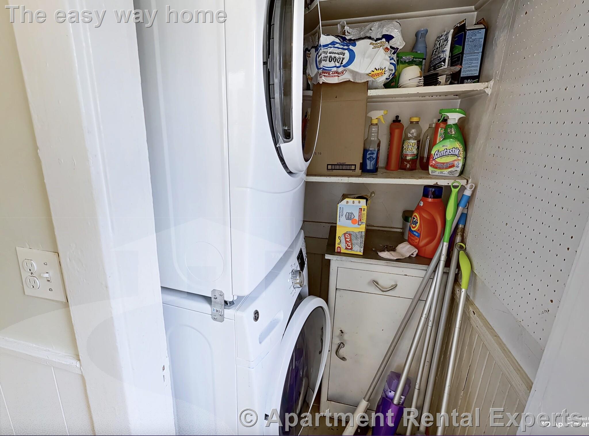 4 bed, 1 bath apartment for rent at 378 Washington St Unit 3, Ward Two — photo 7 of 10