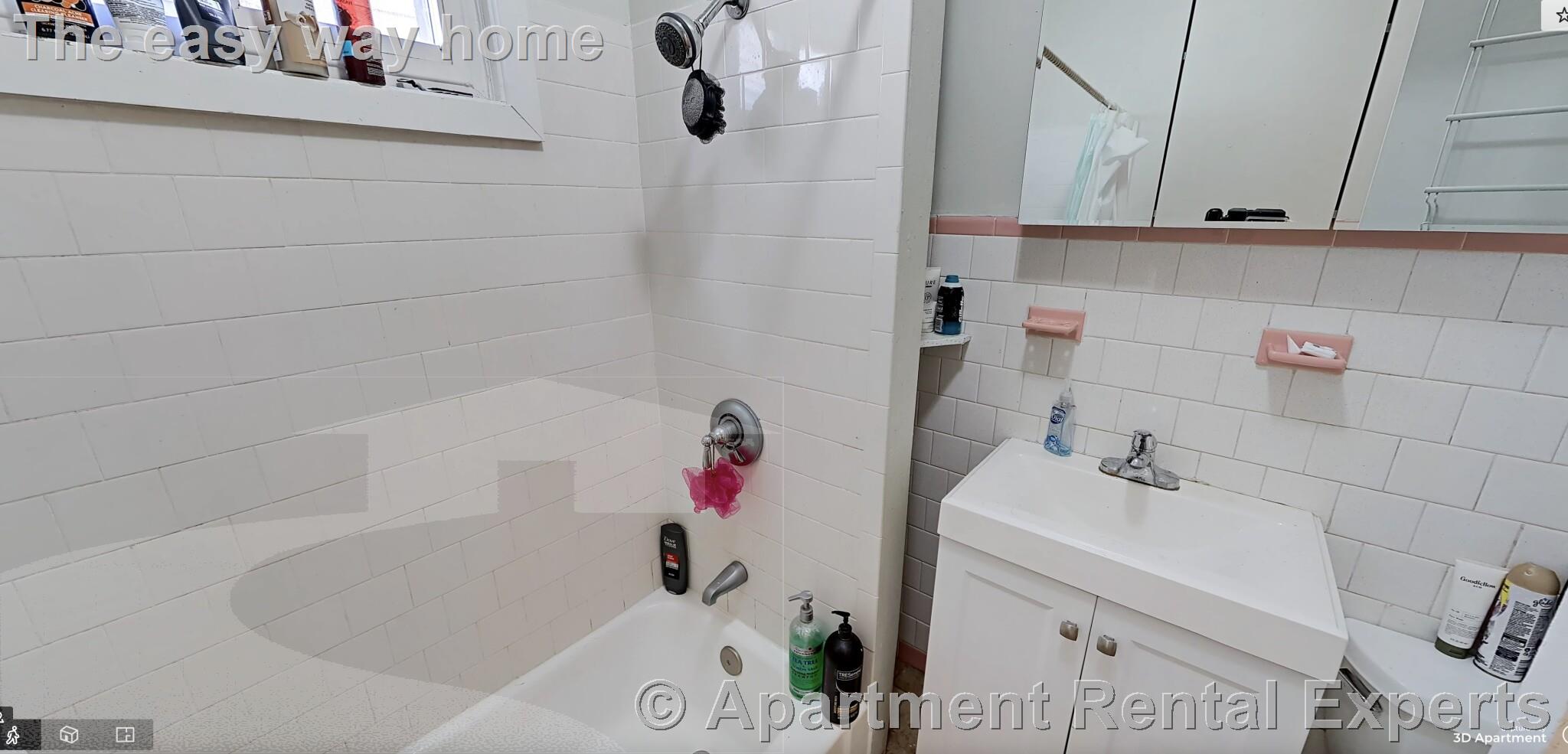 4 bed, 1 bath apartment for rent at 378 Washington St Unit 3, Ward Two — photo 6 of 10