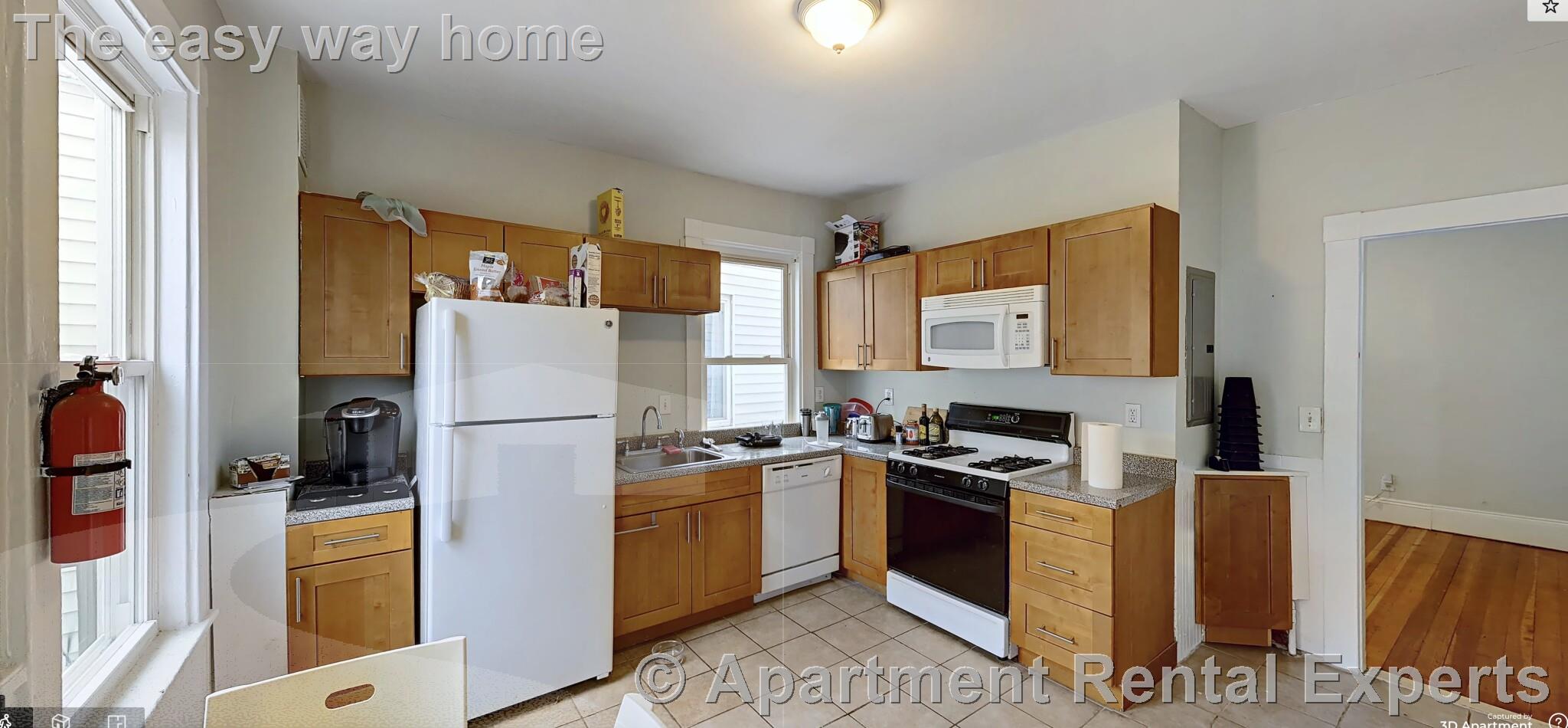 4 bed, 1 bath apartment for rent at 378 Washington St Unit 3, Ward Two — photo 1 of 10
