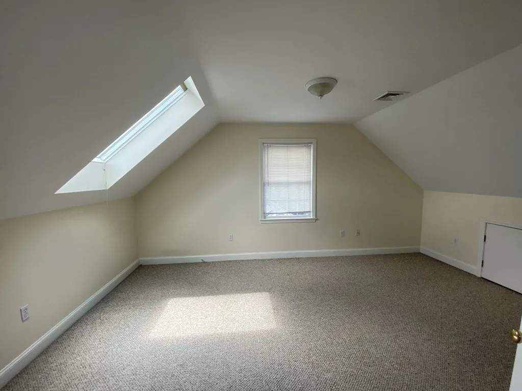 5 bed, 4+ bath apartment for rent at 378 Washington St Unit 378, Winchester — photo 26 of 33