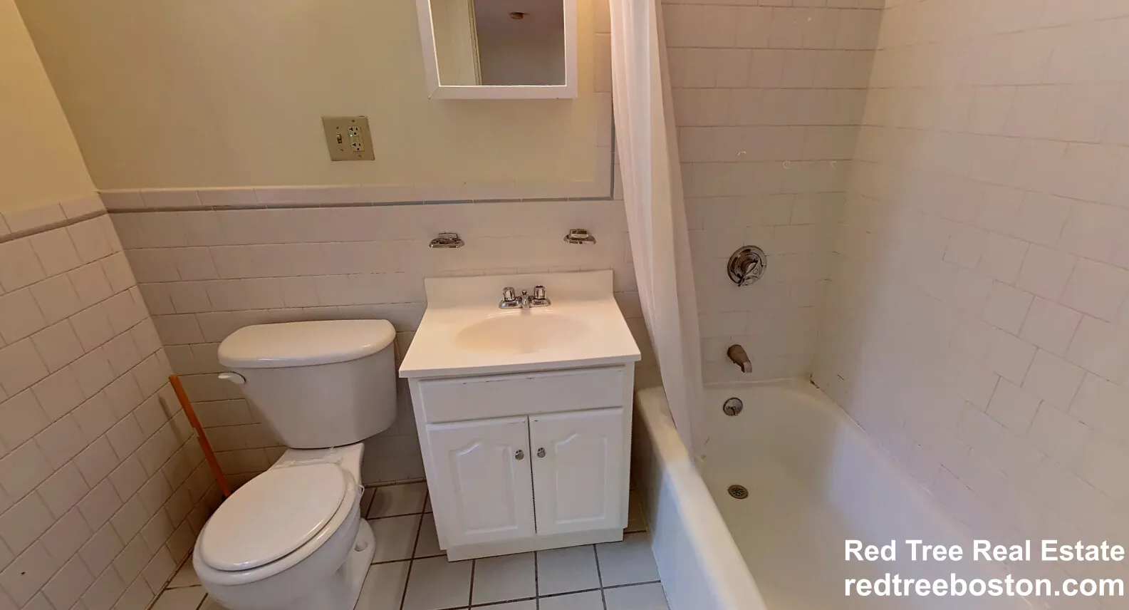 Studio bed, 1 bath apartment for rent at 379 Commonwealth Ave Unit 1, Back Bay — photo 7 of 12