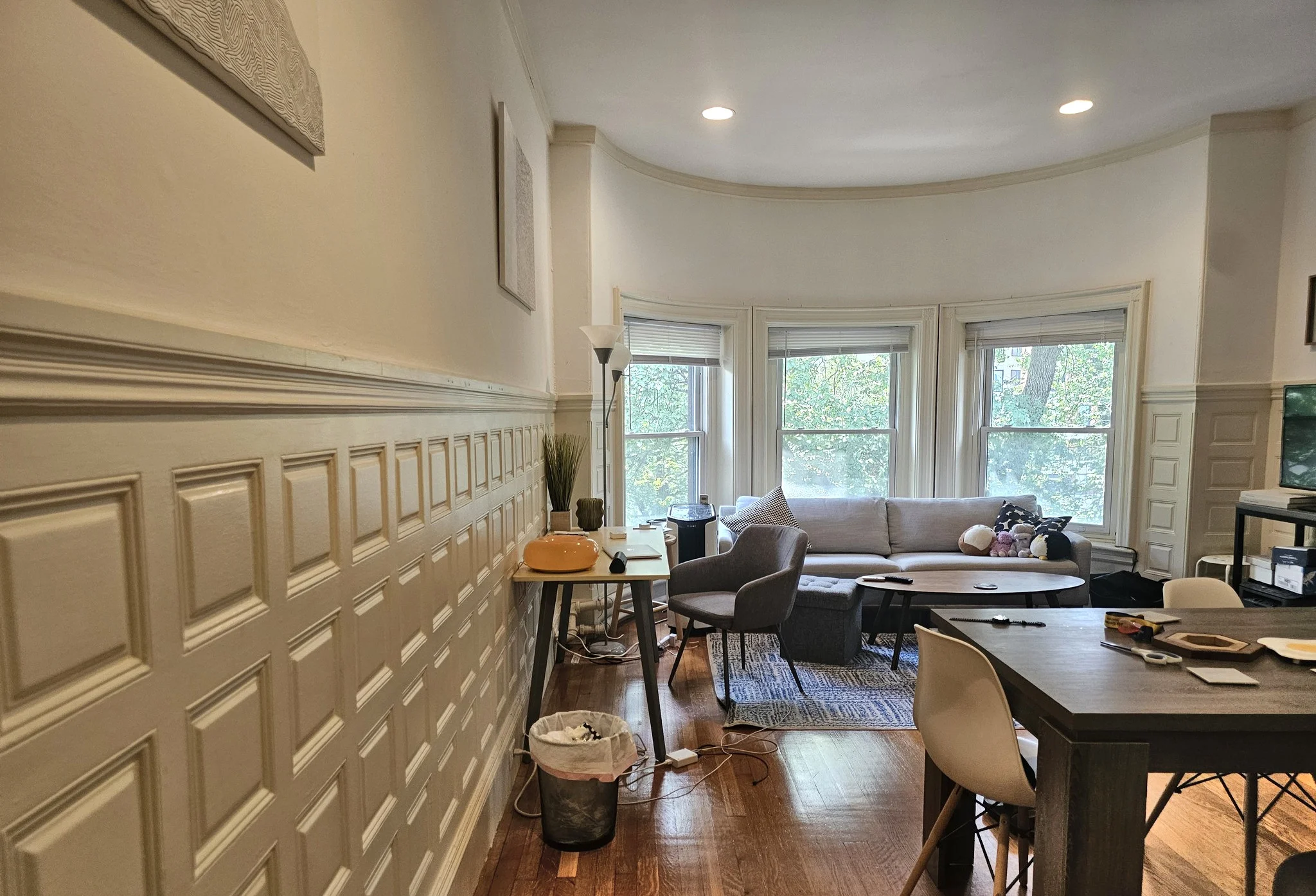 1 bed, 1 bath apartment for rent at 379 Commonwealth Ave Unit 10, Back Bay — photo 2 of 8