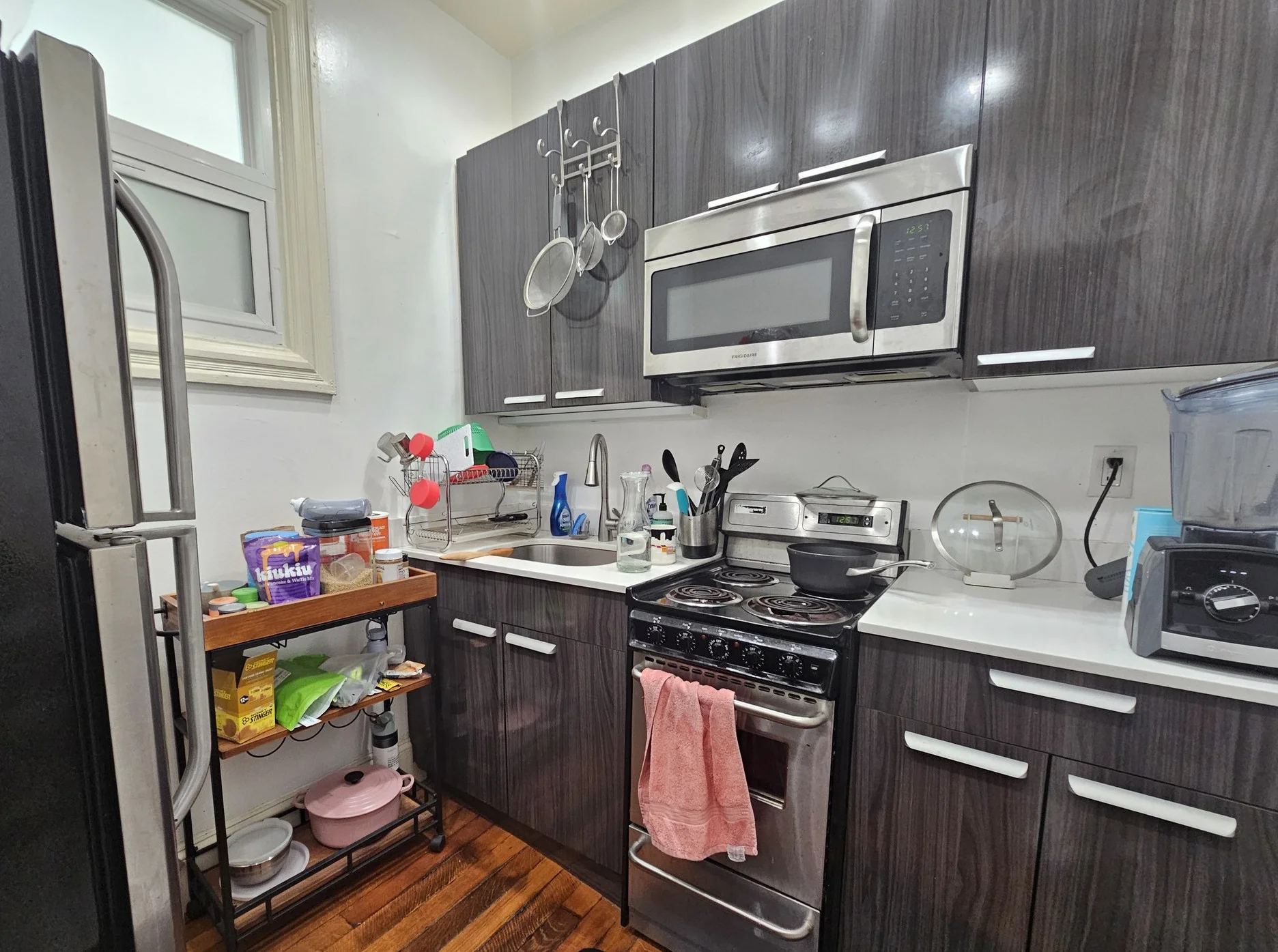 1 bed, 1 bath apartment for rent at 379 Commonwealth Ave Unit 10, Back Bay — photo 3 of 8