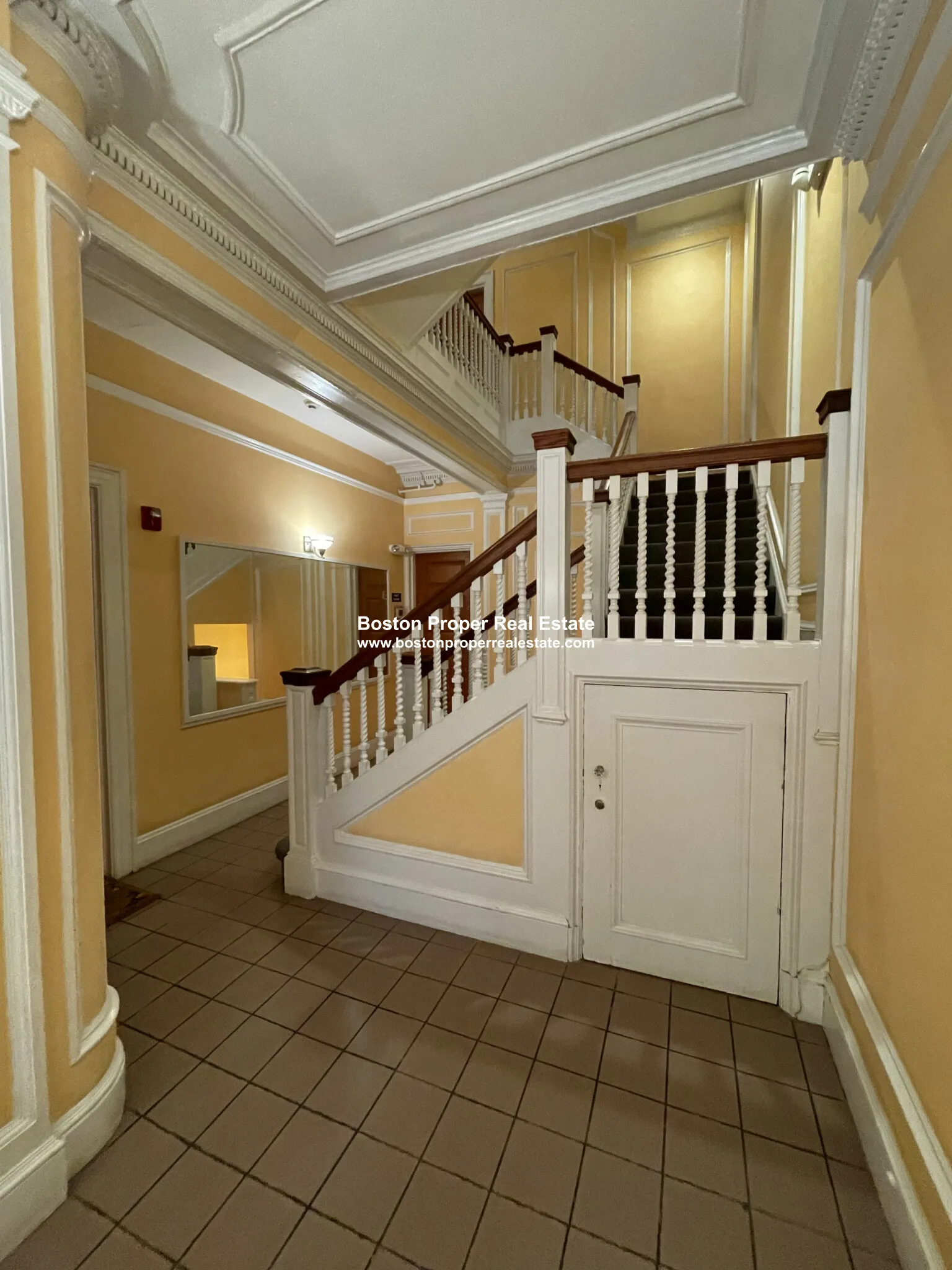 Studio bed, 1 bath apartment for rent at 379 Commonwealth Ave Unit 2, Back Bay — photo 11 of 13