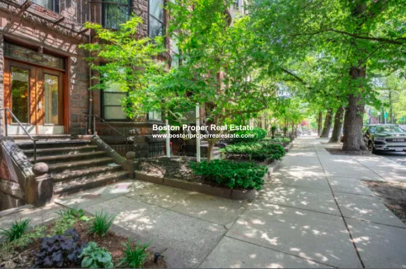 Studio bed, 1 bath apartment for rent at 379 Commonwealth Ave Unit 2, Back Bay — photo 9 of 13