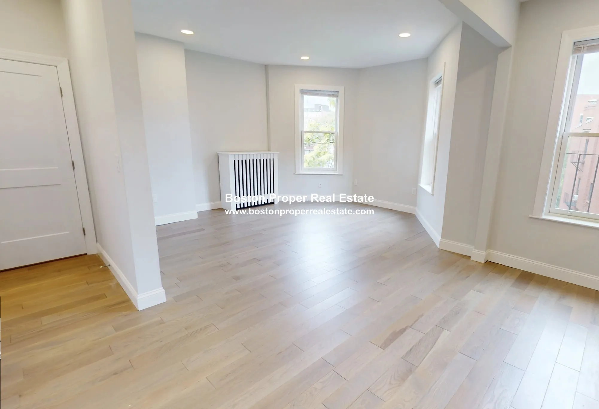 Studio bed, 1 bath apartment for rent at 379 Commonwealth Ave Unit 9, Back Bay — photo 3 of 10