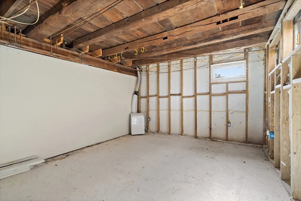 5 bed, 3 bath apartment for rent at 379 Concord Rd Unit 1&2, Sudbury — photo 26 of 41