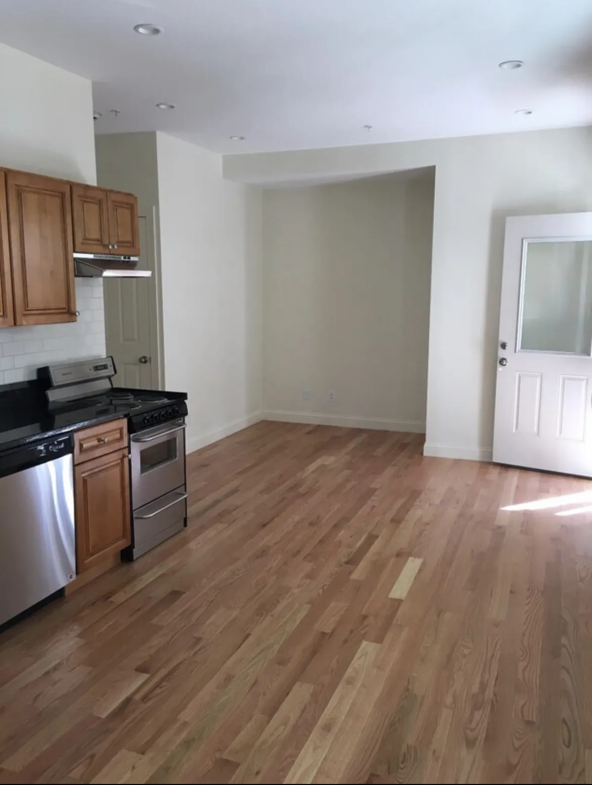 2 bed, 1 bath apartment for rent at 379 Harvard St Unit 03, Mid-Cambridge — photo 2 of 7