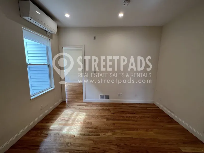 1 bed, 1 bath apartment for rent at 379 Harvard St Unit 1, Mid-Cambridge — photo 7 of 27