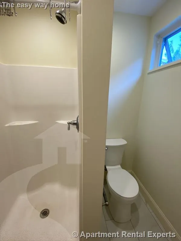 2 bed, 1 bath apartment for rent at 379 Harvard St Unit 3, Harvard Square — photo 9 of 9