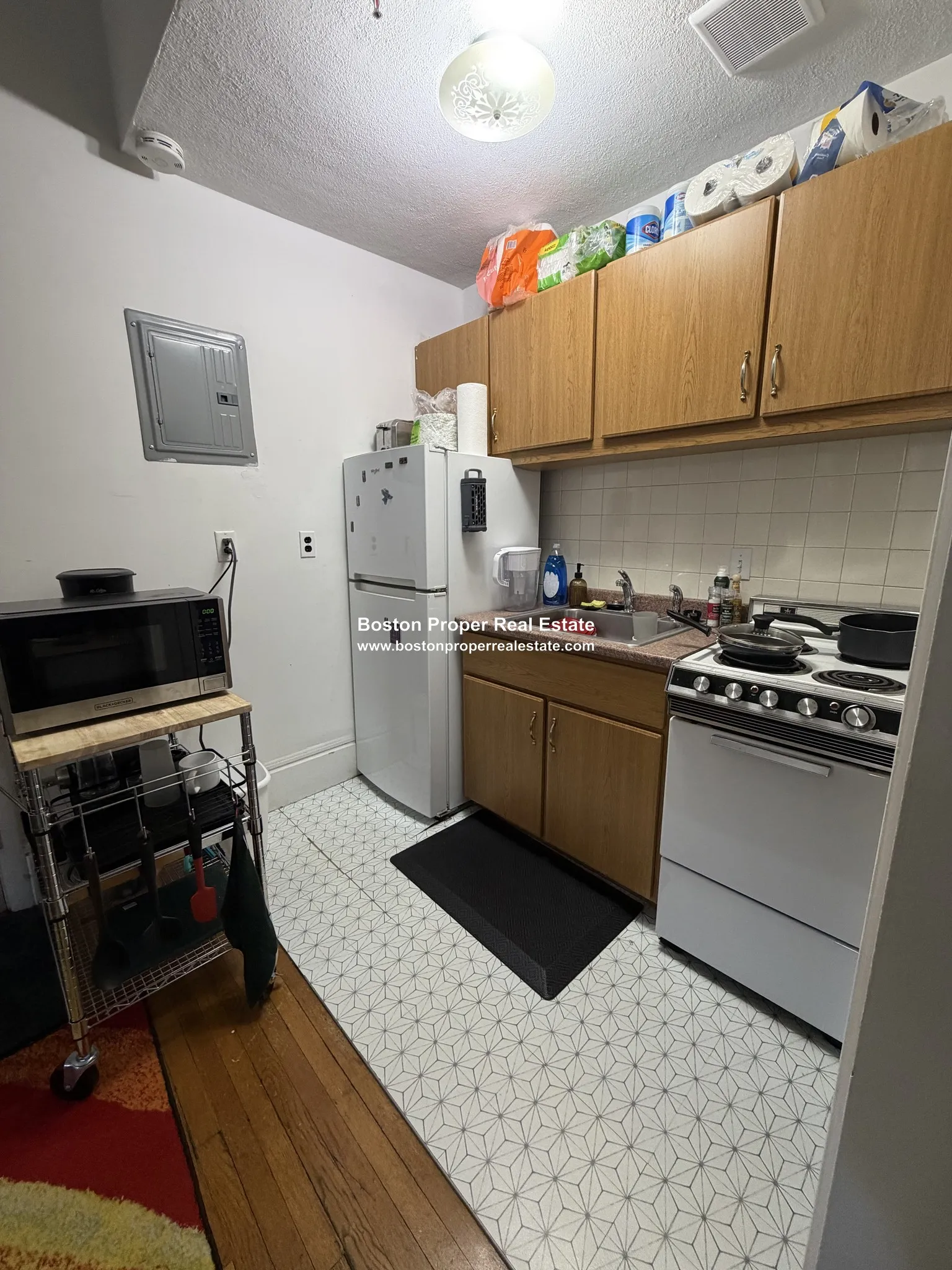 Studio bed, 1 bath apartment for rent at 379 Marlborough St Unit 2, Back Bay — photo 5 of 7