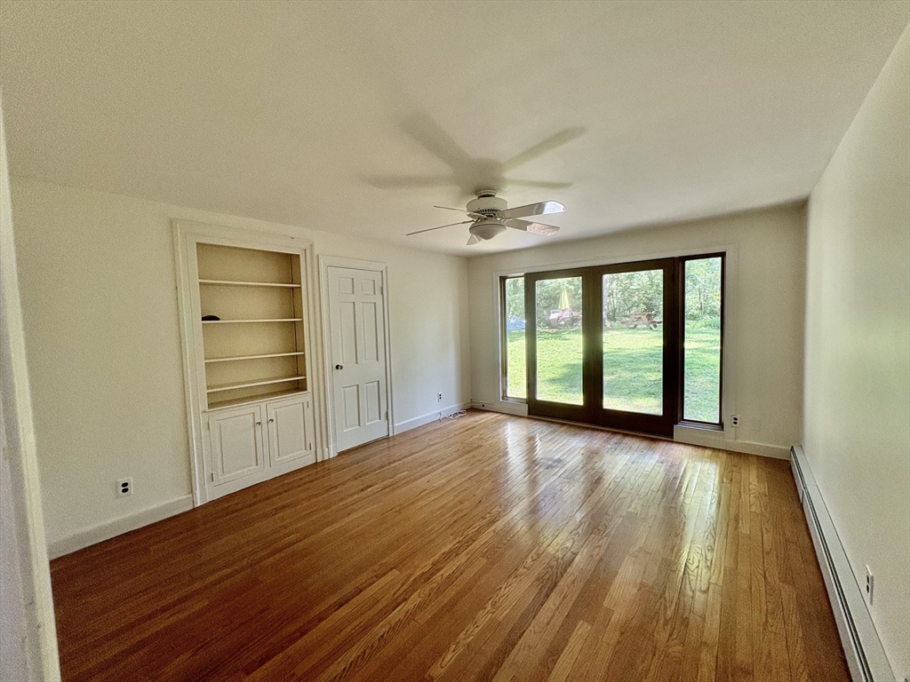 4 bed, 2 bath apartment for rent at 379 Newton St, Chestnut Hill — photo 7 of 21