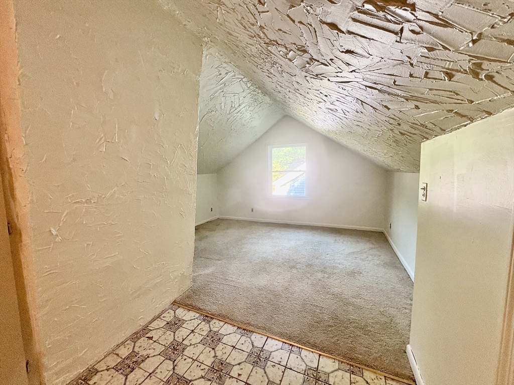 4 bed, 2 bath apartment for rent at 379 Newton St, Chestnut Hill — photo 17 of 21