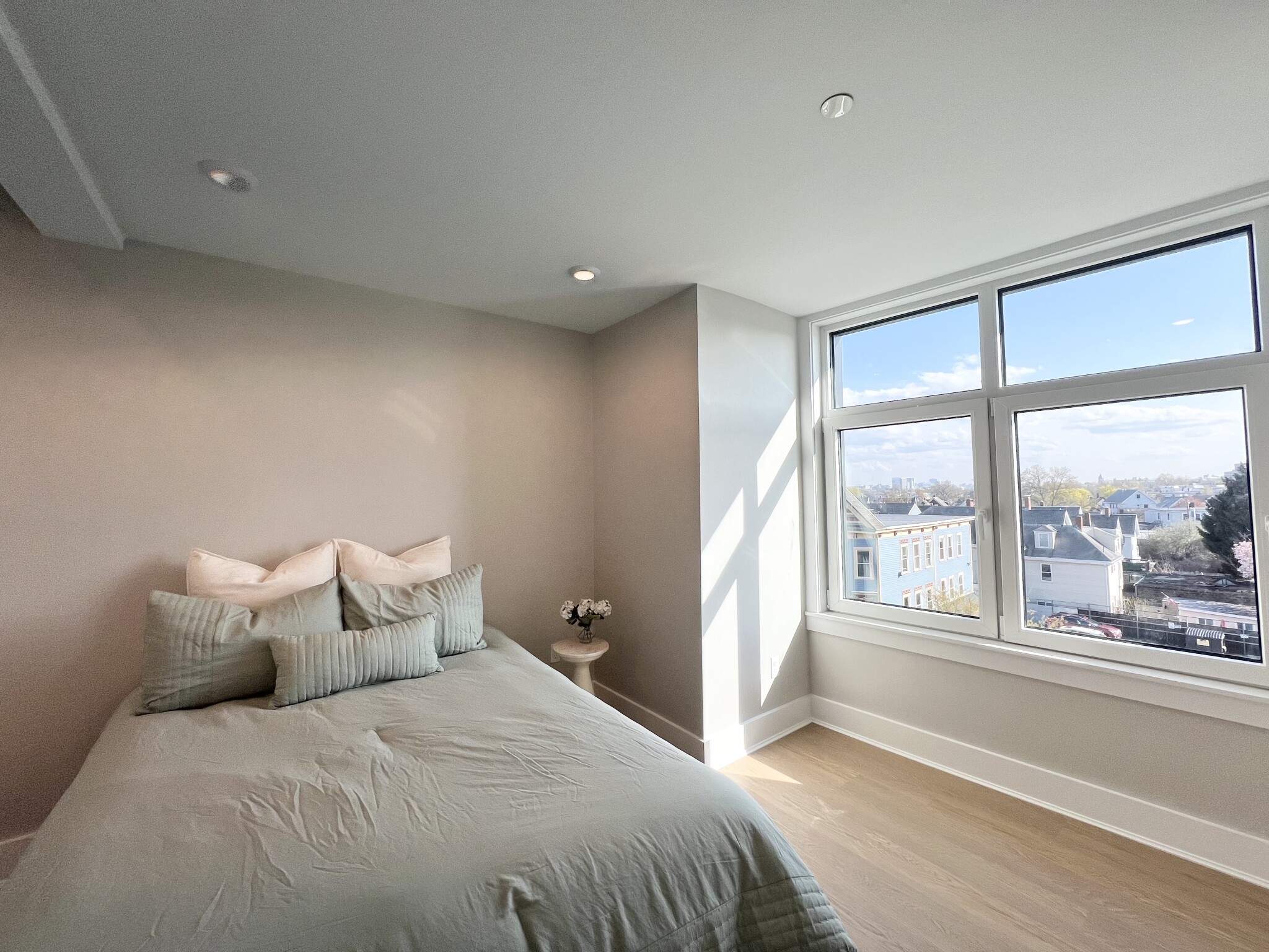 1 bed, 1 bath apartment for rent at 379 Somerville Ave Unit 3, Prospect Hill — photo 3 of 17