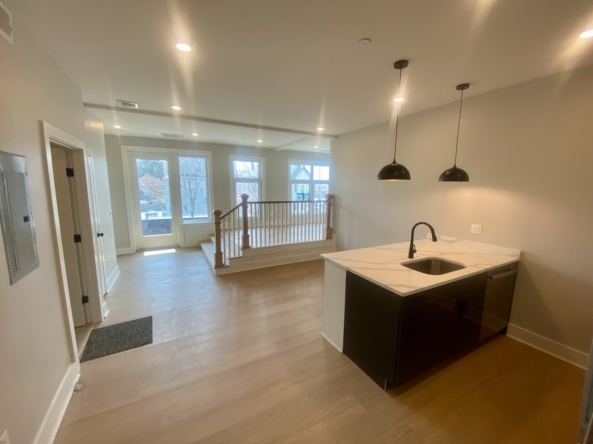 1 bed, 1 bath apartment for rent at 379 Somerville Ave Unit 3, Prospect Hill — photo 5 of 17