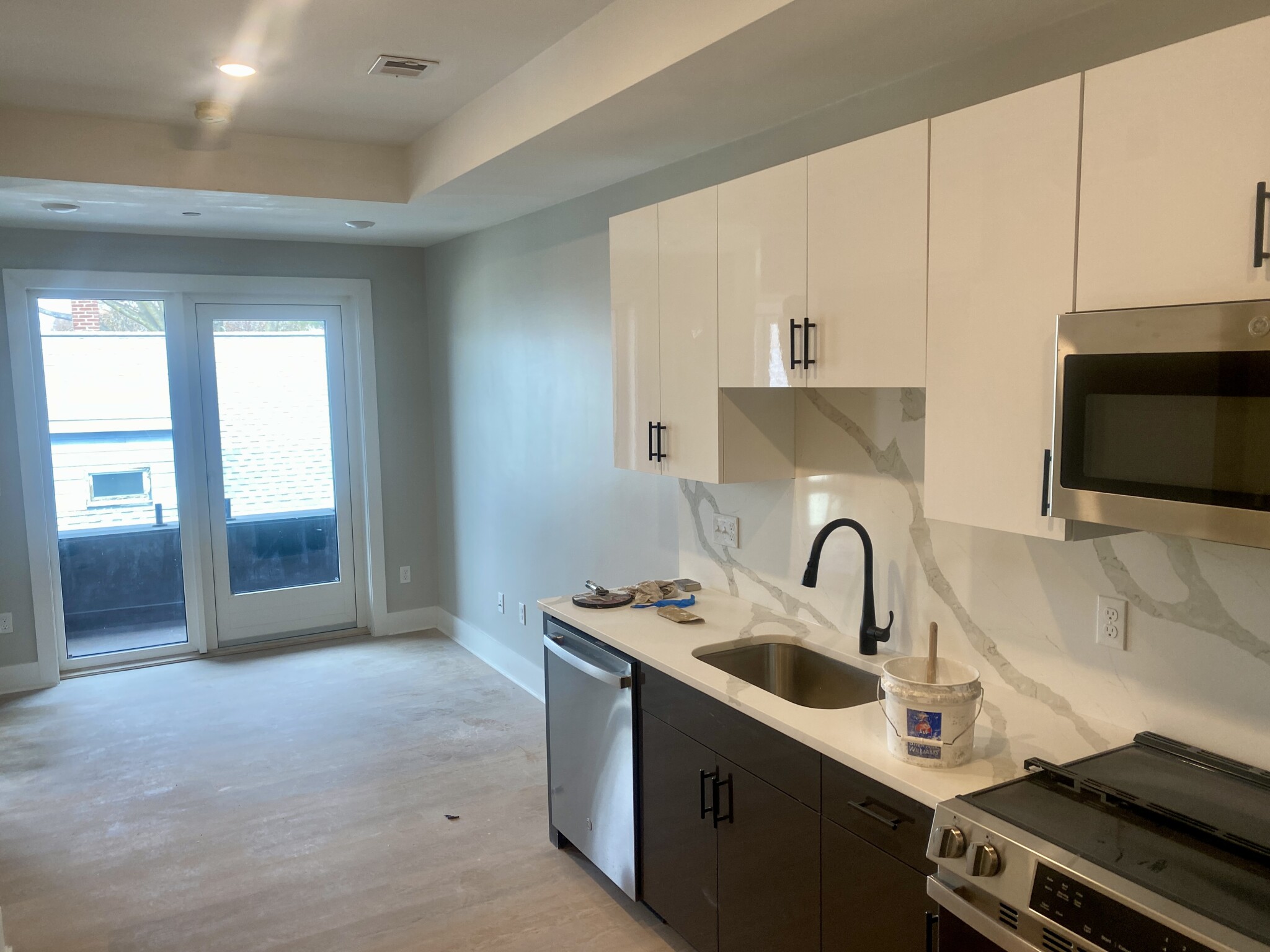 Studio bed, 1 bath apartment for rent at 379 Somerville Ave Unit 4, Prospect Hill — photo 1 of 5