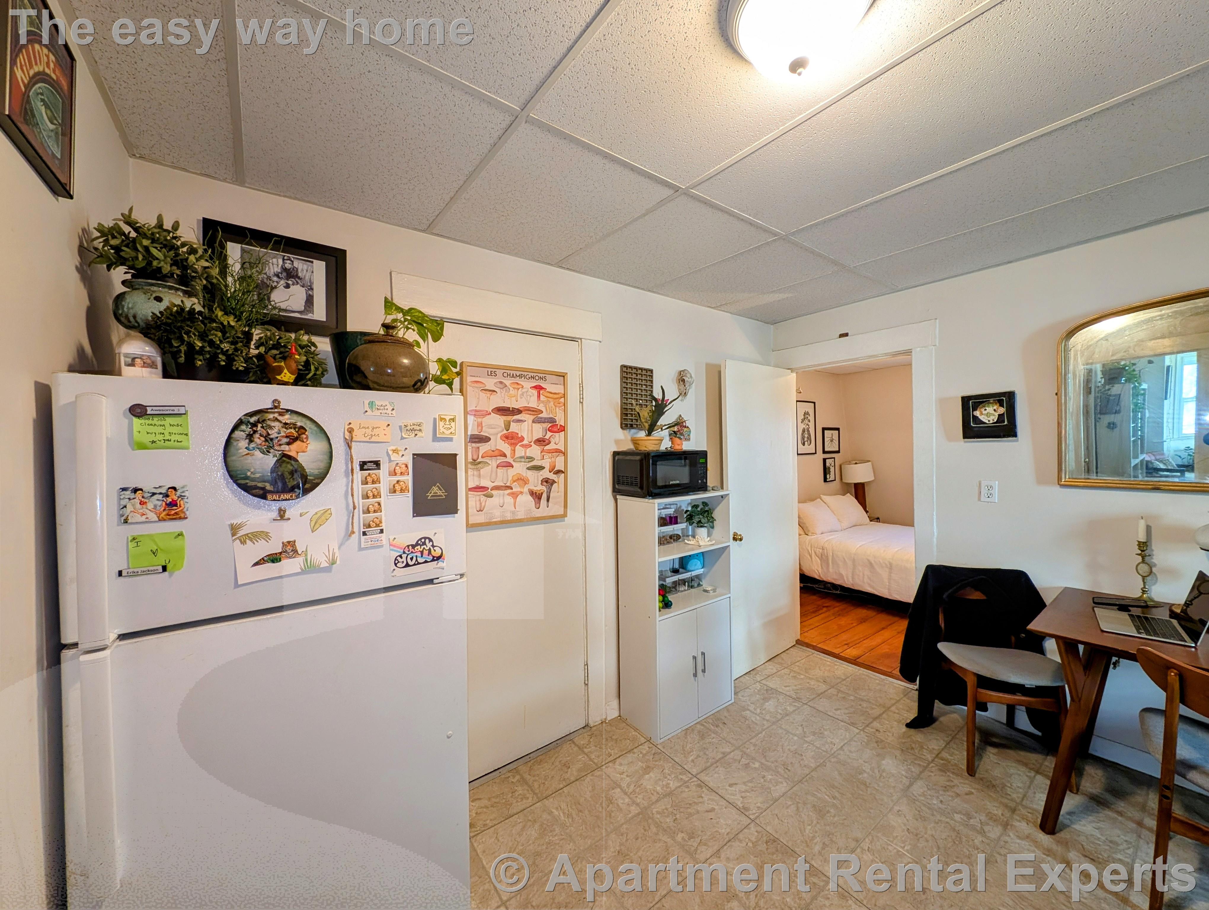2 bed, 1 bath apartment for rent at 379 Windsor St Unit 3, East Cambridge — photo 4 of 14