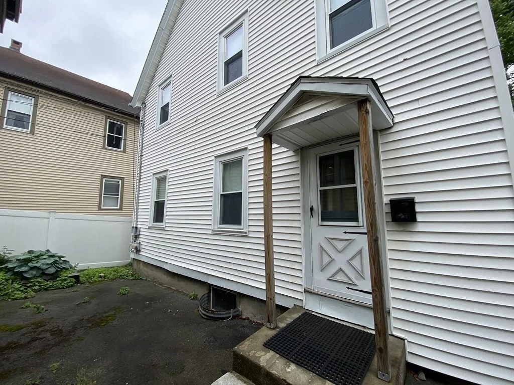 1 bed, 1 bath apartment for rent at 37R Cottage Unit 37R, Watertown — photo 8 of 9