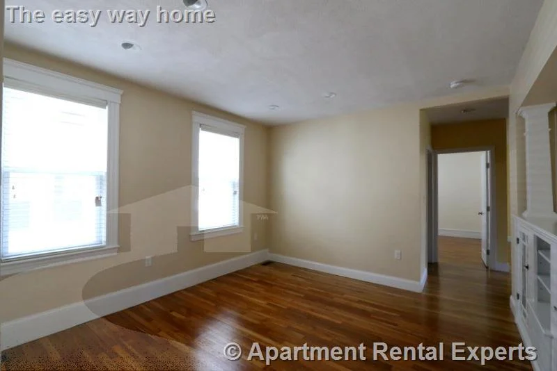 4 bed, 2 bath apartment for rent at 38-38A Medford St Unit 1, Ball Square — photo 6 of 20