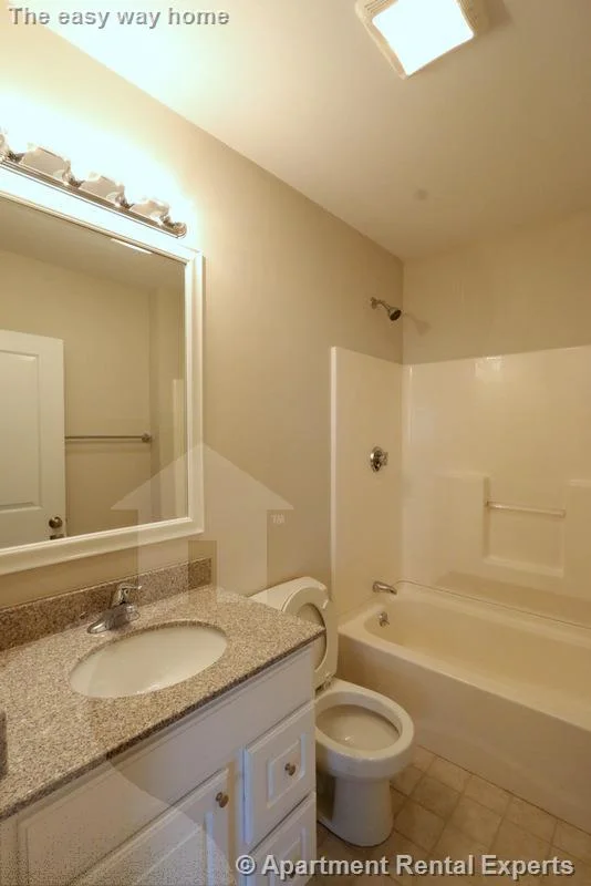 4 bed, 2 bath apartment for rent at 38-38A Medford St Unit 1, Ball Square — photo 9 of 20