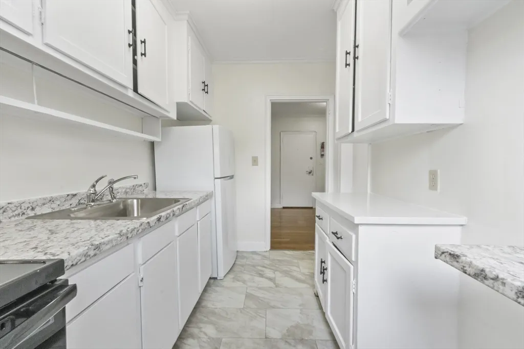 2 bed, 1 bath apartment for rent at 38-40 Cedar St Unit 243, Worcester — photo 17 of 31