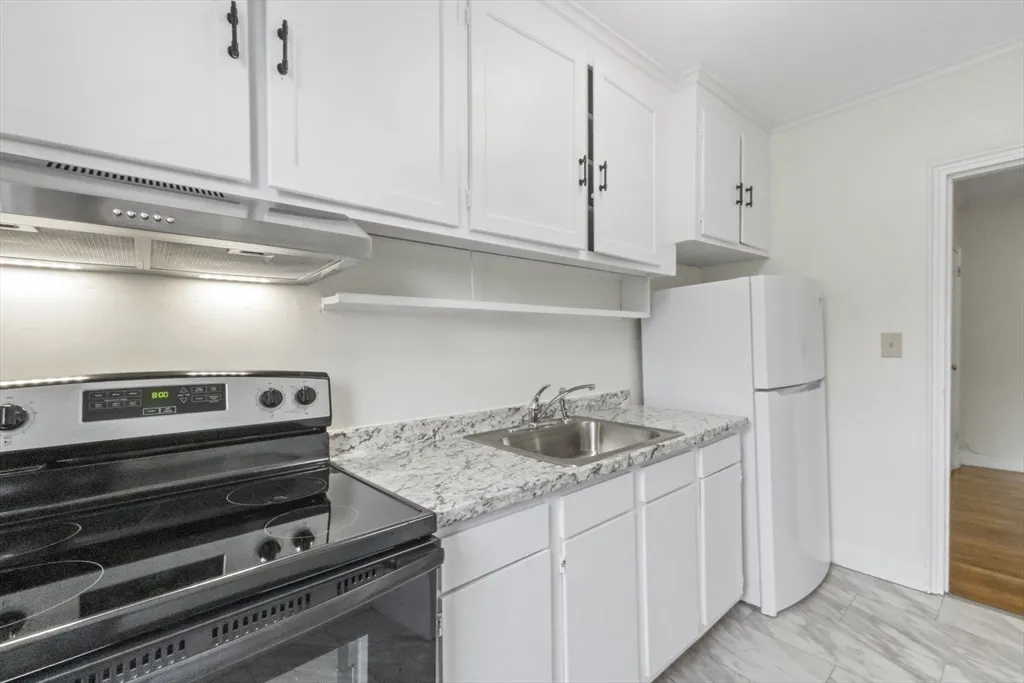 2 bed, 1 bath apartment for rent at 38-40 Cedar St Unit 243, Worcester — photo 16 of 31