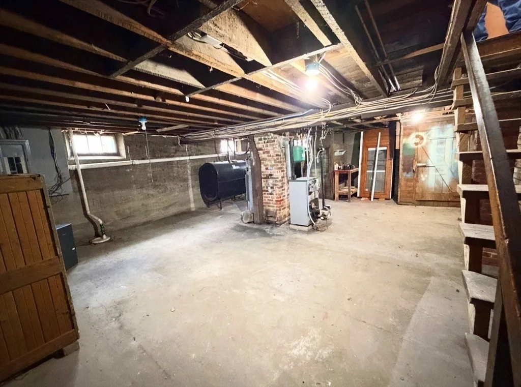 3 bed, 1 bath apartment for rent at 38 A St Unit A, West Warren — photo 14 of 14