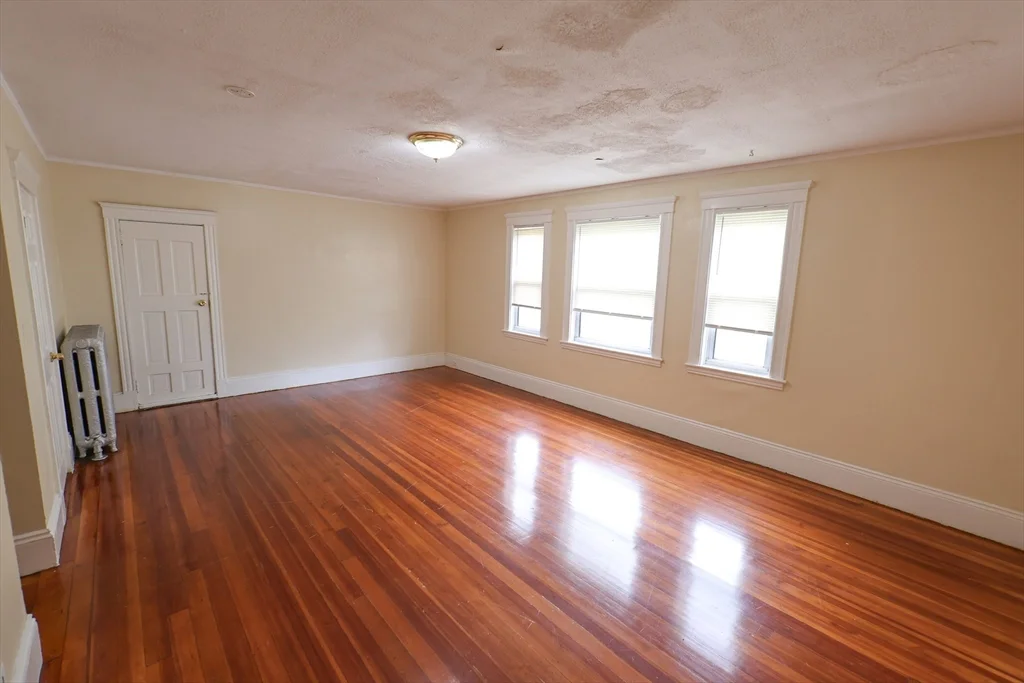 3 bed, 1 bath apartment for rent at 38 American Legion Hwy Unit 3, Dorchester — photo 11 of 26