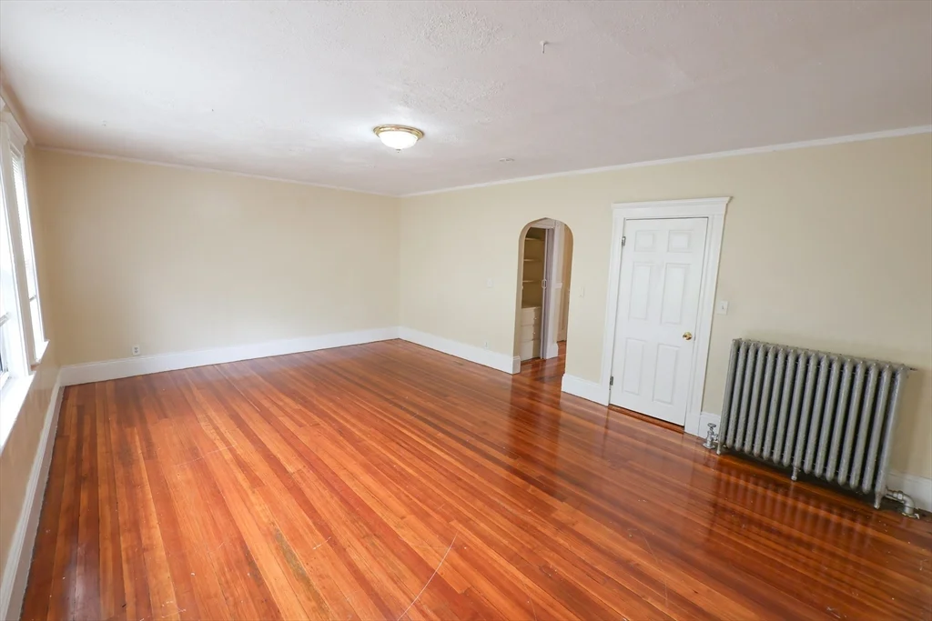 3 bed, 1 bath apartment for rent at 38 American Legion Hwy Unit 3, Dorchester — photo 10 of 26