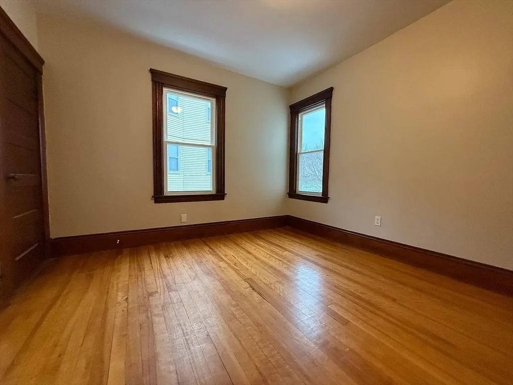 2 bed, 1 bath apartment for rent at 38 Ames St Unit 2, Worcester — photo 7 of 9