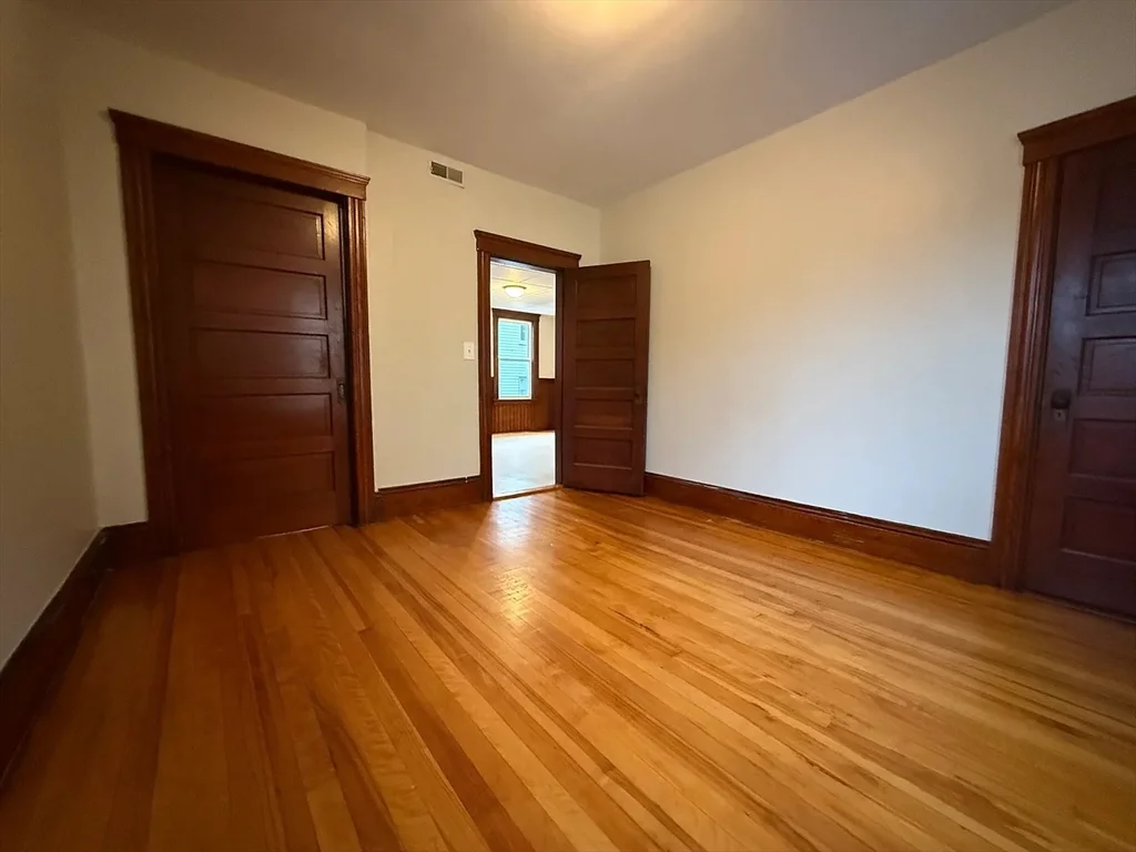 2 bed, 1 bath apartment for rent at 38 Ames St Unit 2, Worcester — photo 6 of 9