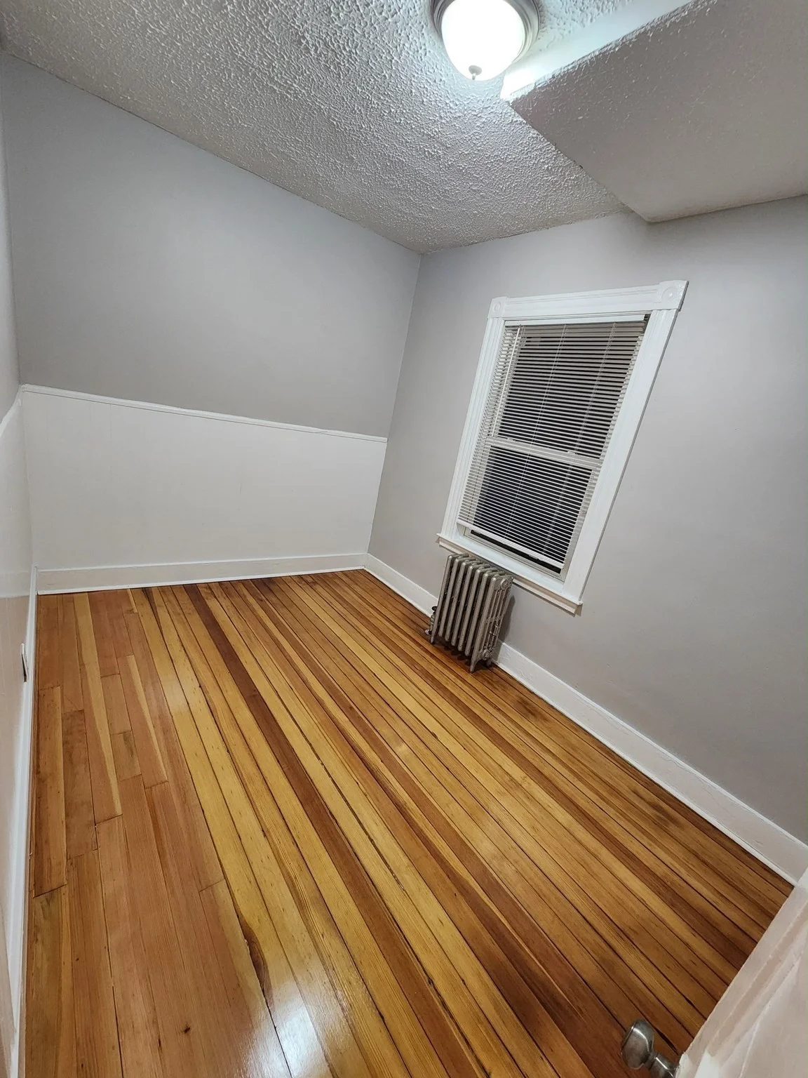 4 bed, 1 bath apartment for rent at 38 Bellevue St Unit 1, Dorchester — photo 13 of 15