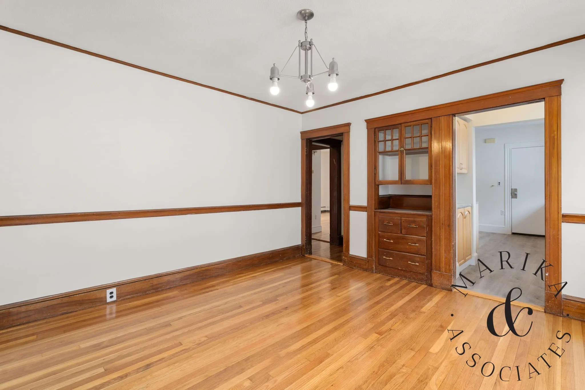 3.5 bed, 1.5 bath apartment for rent at 38 Blenford Rd Unit 38, Brighton — photo 3 of 23
