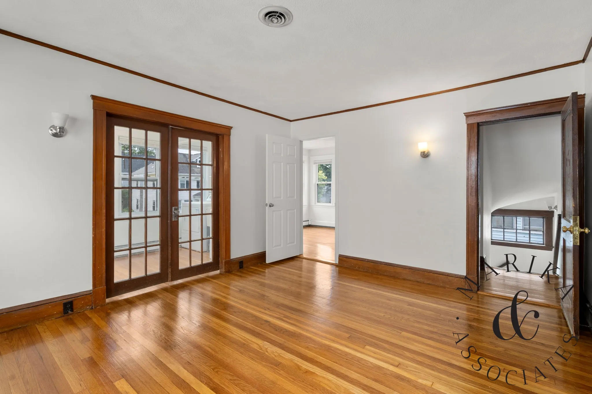 3.5 bed, 1.5 bath apartment for rent at 38 Blenford Rd Unit 38, Brighton — photo 4 of 23